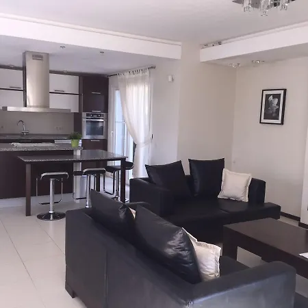 Luxury With Private Pool In Aegean Breeze Site Kuşadası